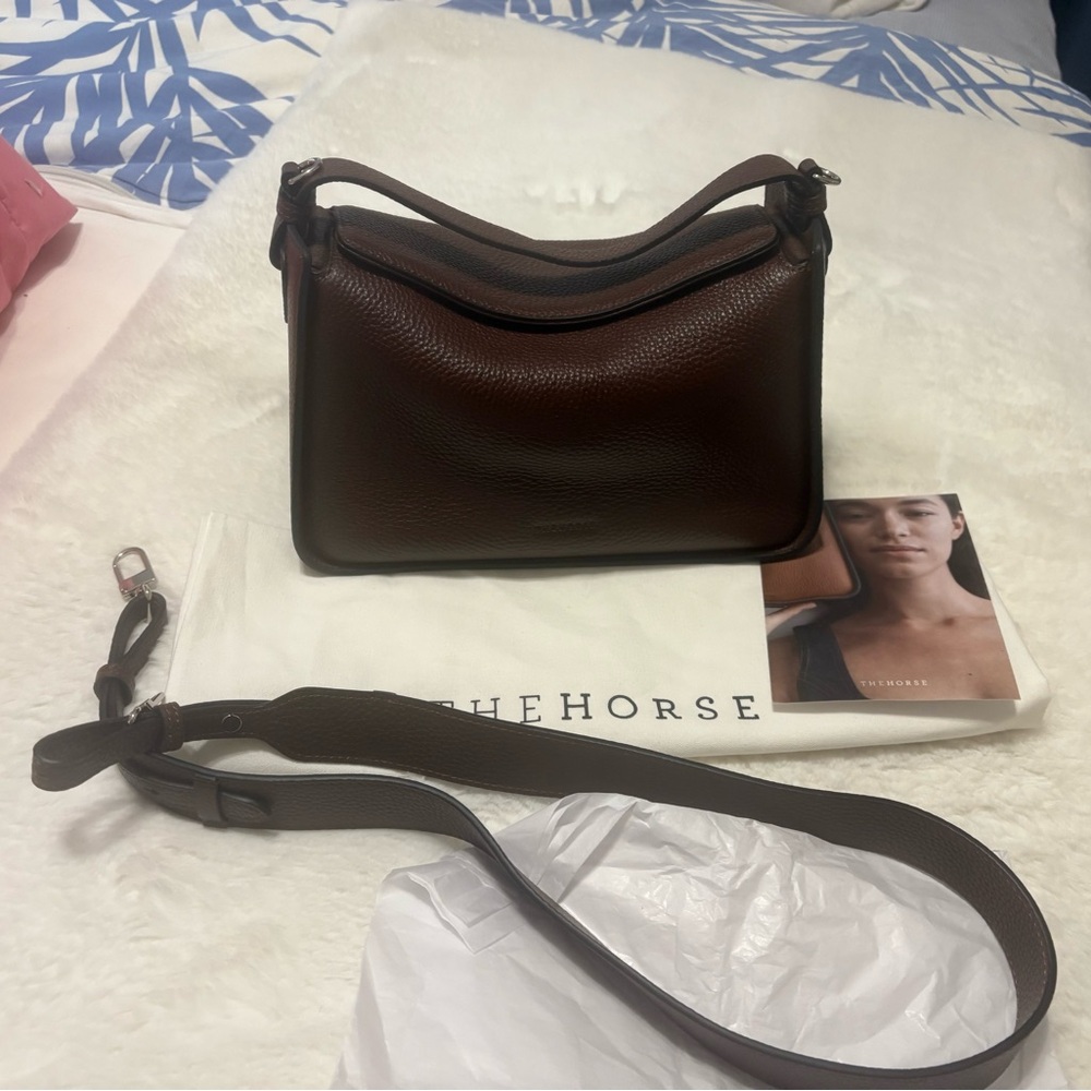 The Horse Dark Brown Shoulder Bag - Picture 4 of 8